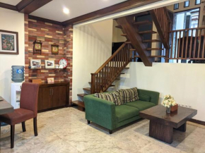 Family Only Budget Villa on Top of Bandung - De Reiz Dago35 3BR